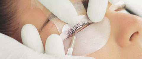 PhiShop's Guide to Lash Lift Treatments: Enhance Natural Lashes